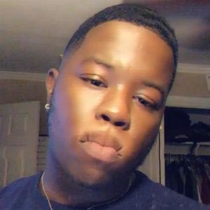 Meet your Posher, Kaloeb